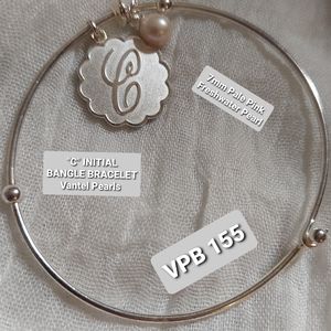 VANTEL PEARLS "C" INITIAL BANGLE BRACELET